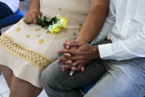 Reeducandos do Presídio de Senador Guiomard casam em cerimônia religiosa