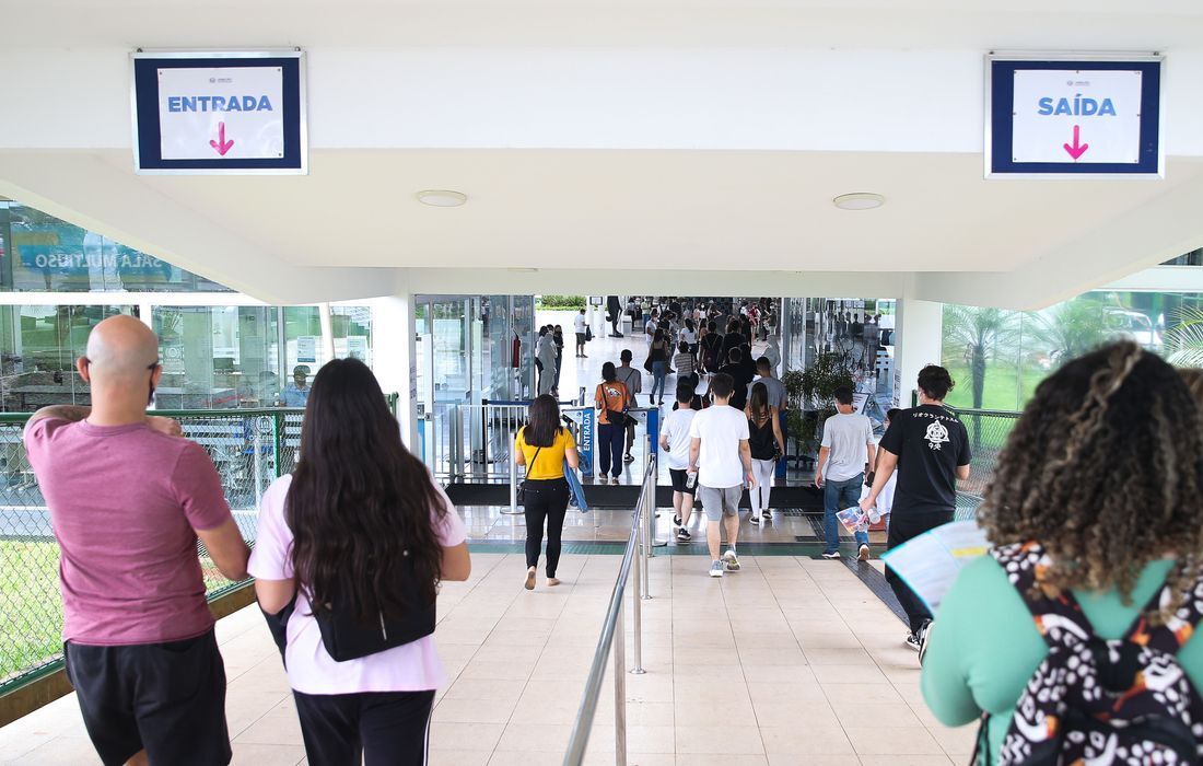 EDUCAÇÃO