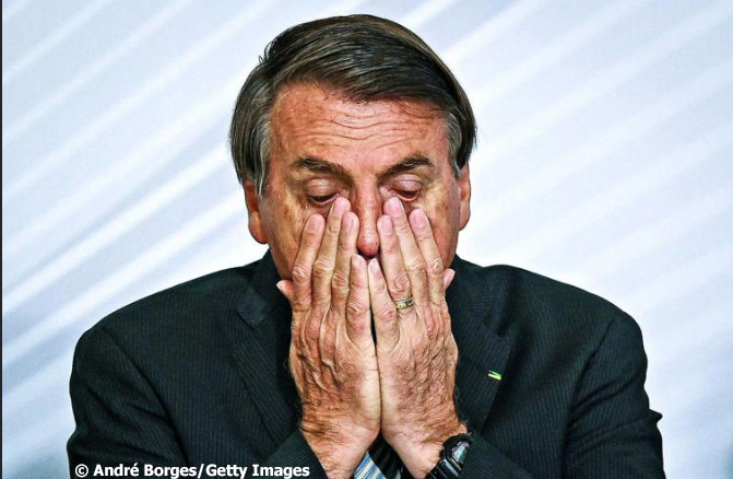 Bolsonaro chama manifestantes a Brasília, pedindo anistia para quem tentou golpe. Chama-lhe “Caminhada pela Amizade Humanitária”