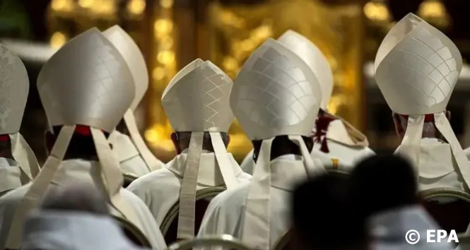 Conclave inicia escolha do novo papa