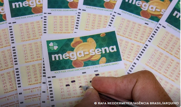 Mega-Sena acumula e prêmio principal vai para R$ 40 milhões