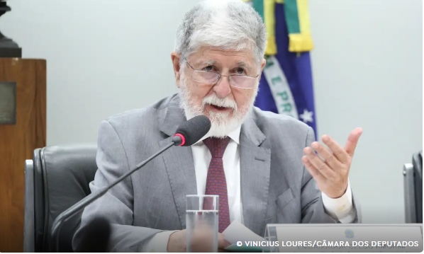 Pretexto para intervenção é inaceitável, diz Celso Amorim