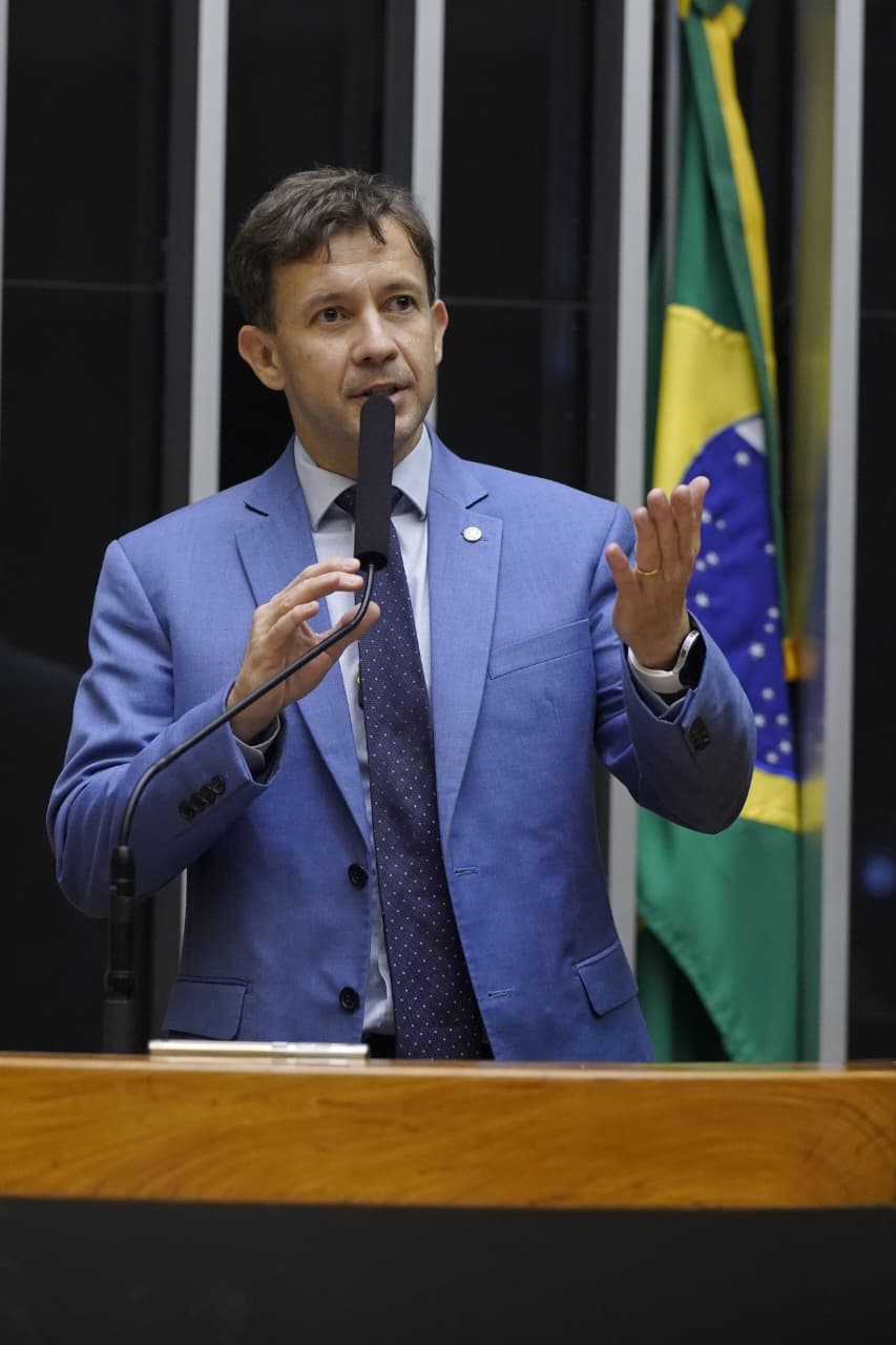 Projeto de Eduardo Velloso propõe ampliar recursos da segurança pública e reforçar combate ao crime nos estados